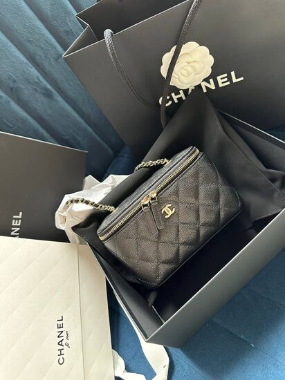 в наличии  New Chanel в икре фурнитура шампань Полный комплект бутика, чек &#x1f36c;