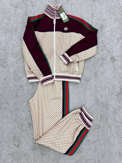 Абсолютно новый костюм Gucci, размер S до М Покупали за 1.600$